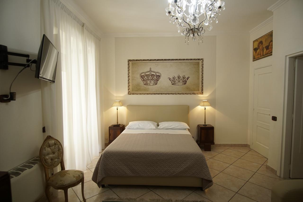 Bed and Breakfast La Piccola Reggia Казерта Екстер'єр фото
